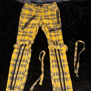 Tripp NYC yellow plain pants